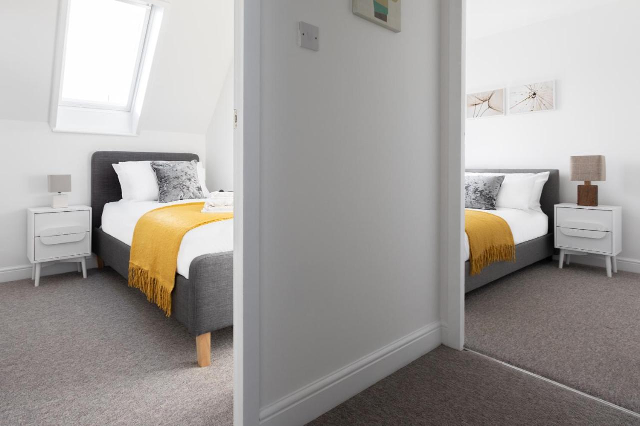 Castle Reach Apartment Колчестер Номер фото