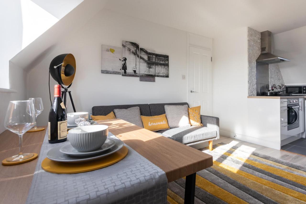 Castle Reach Apartment Колчестер Номер фото